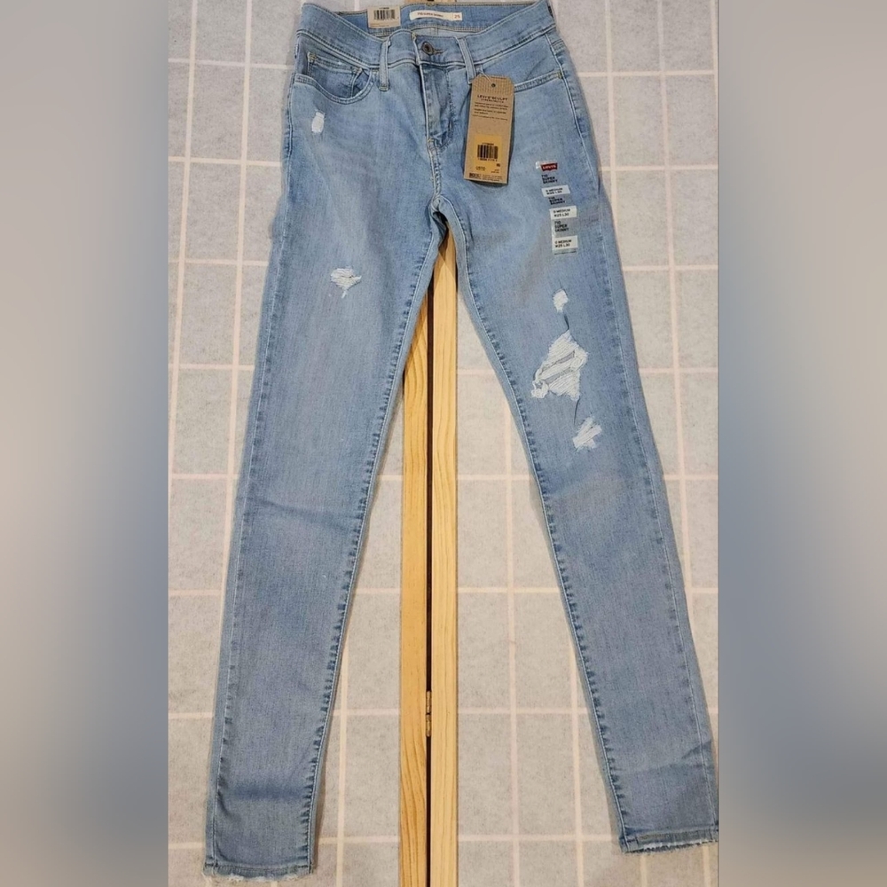 Levi's Women's 710 Super Skinny Jeans Size 25 New